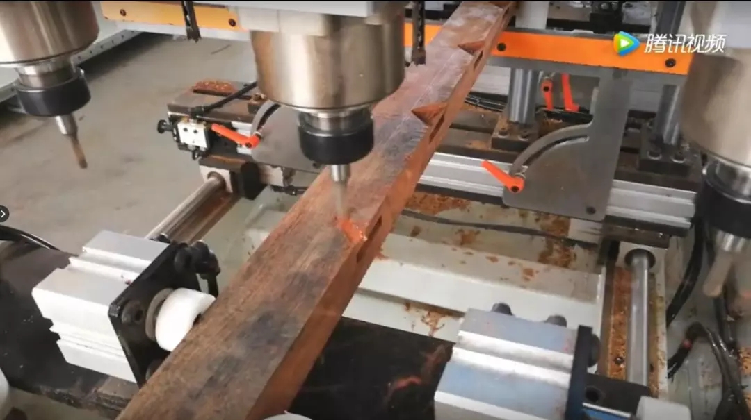 �ٱ؄��p�Ŕ���龲ۙC